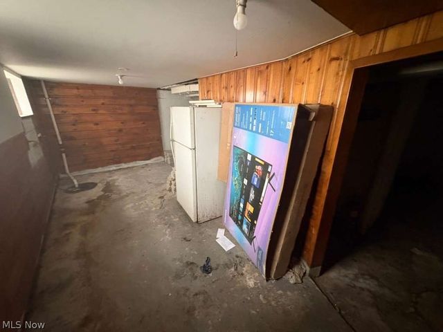 7901 New York Avenue, Cleveland, OH 44105