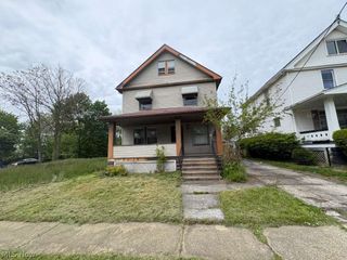 7901 New York Avenue, Cleveland, OH 44105