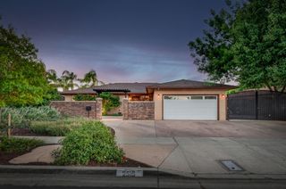 2515 E Los Altos Avenue, Fresno, CA 93710