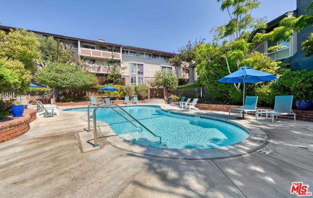 6405 Green Valley Circle 209, Culver City, CA 90230
