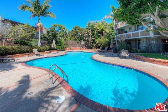 6405 Green Valley Circle 209, Culver City, CA 90230