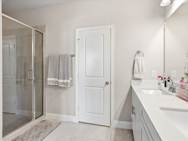 217 Suma Drive, Euless, TX 76040