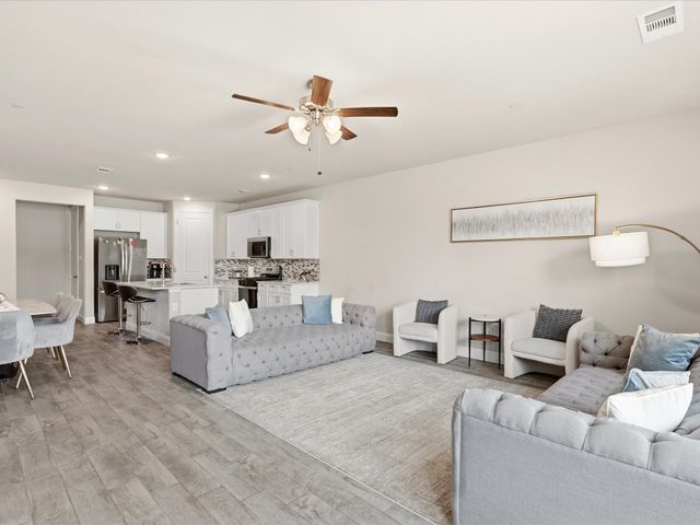 217 Suma Drive, Euless, TX 76040