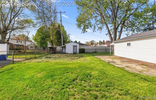 6644 N Vernon Street, Dearborn Heights, MI 48127