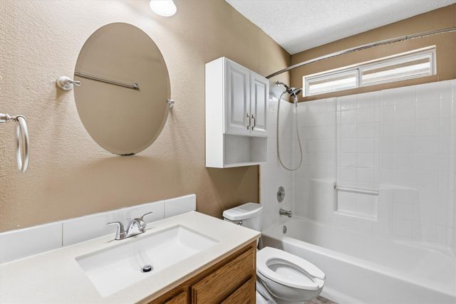 5106 Lee Hutson Lane, Sachse, TX 75048
