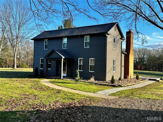 3986 Highway E, New Haven, MO 63068