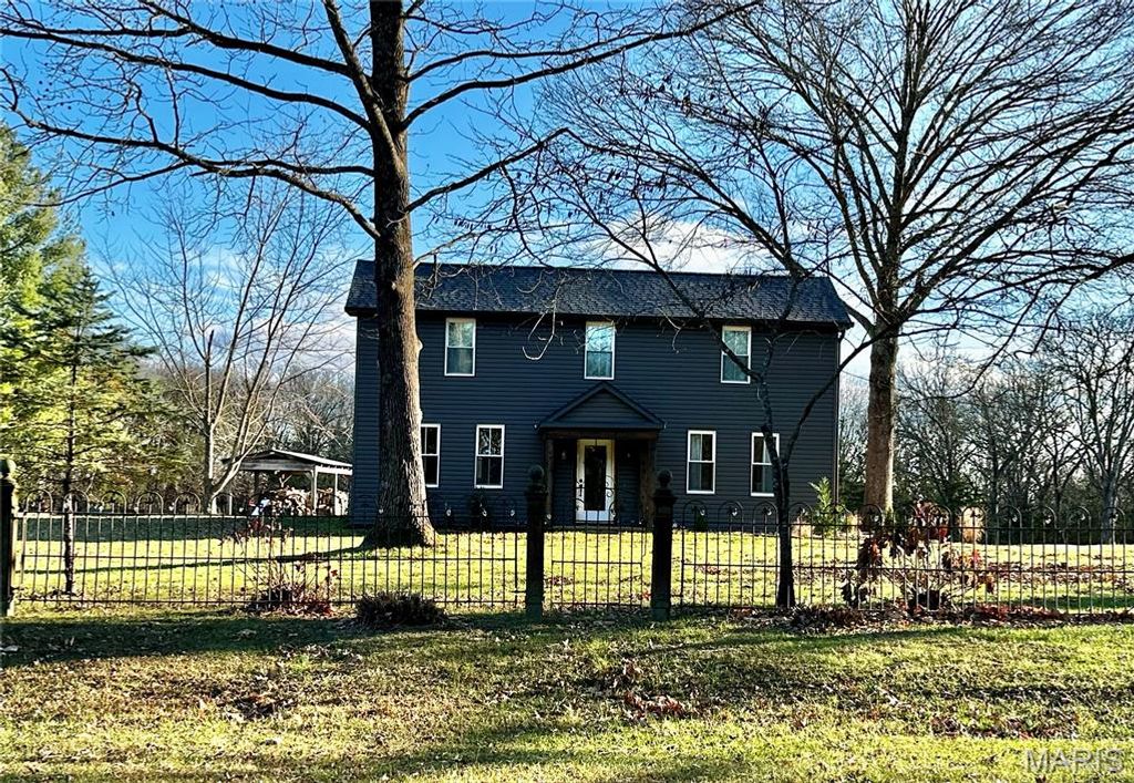 3986 Highway E, New Haven, MO 63068