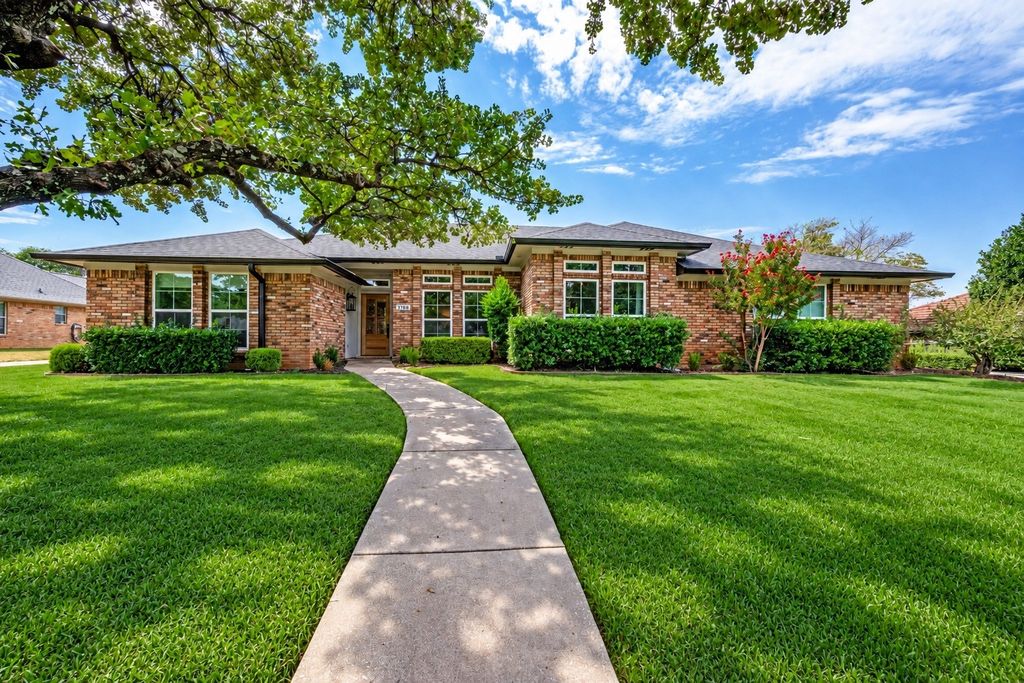 3700 Cliffwood Drive, Colleyville, TX 76034 — exterior