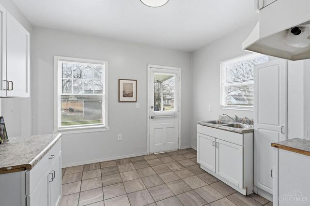 706 14th Avenue, Middletown, OH 45044