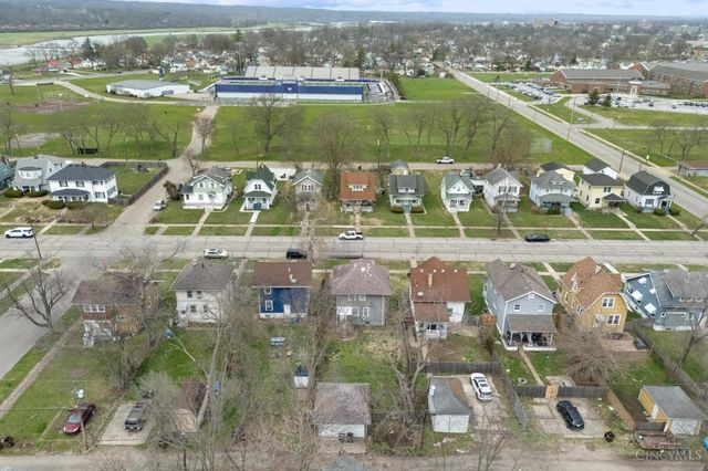 706 14th Avenue, Middletown, OH 45044