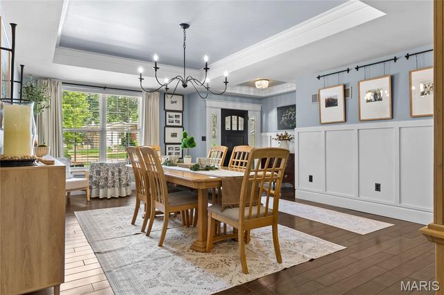 884 Village Brook Court, Ballwin, MO 63021