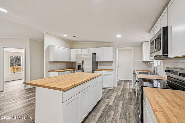 4938 BASIL Street, Middleburg, FL 32068