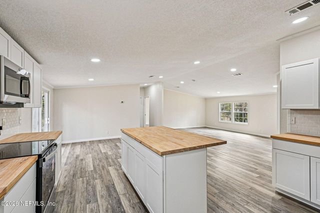 4938 BASIL Street, Middleburg, FL 32068