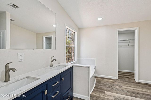 4938 BASIL Street, Middleburg, FL 32068