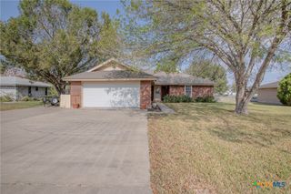 204 Grouse Road, Victoria, TX 77905