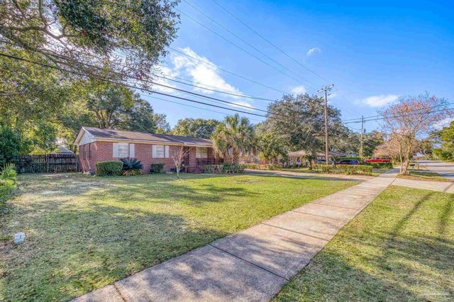 815 Lakewood Rd, Pensacola, FL 32507