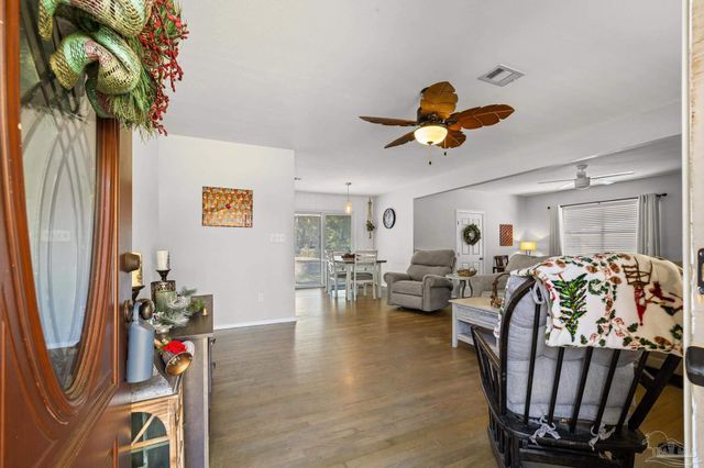 815 Lakewood Rd, Pensacola, FL 32507