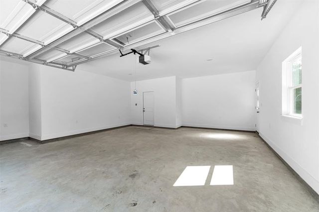 1087 Jones Road, New Waverly, TX 77358