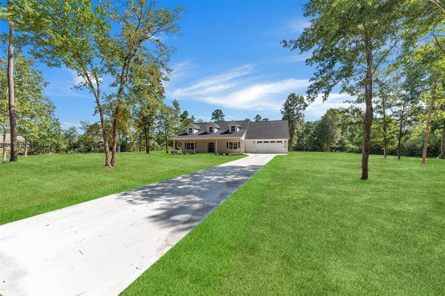 1087 Jones Road, New Waverly, TX 77358
