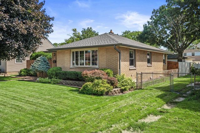 1411 Manitowoc AVENUE, South Milwaukee, WI 53172