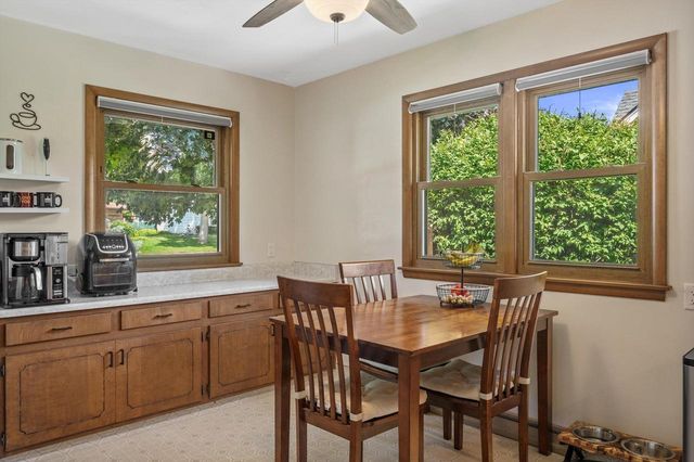 1411 Manitowoc AVENUE, South Milwaukee, WI 53172