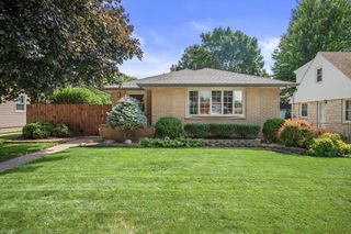 1411 Manitowoc AVENUE, South Milwaukee, WI 53172
