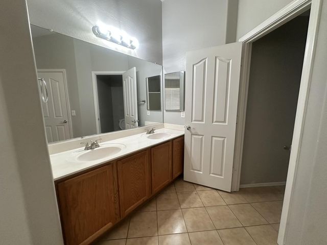 1271 N Fresno Street, Chandler, AZ 85225