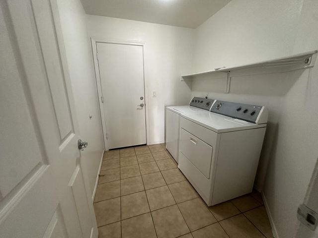 1271 N Fresno Street, Chandler, AZ 85225