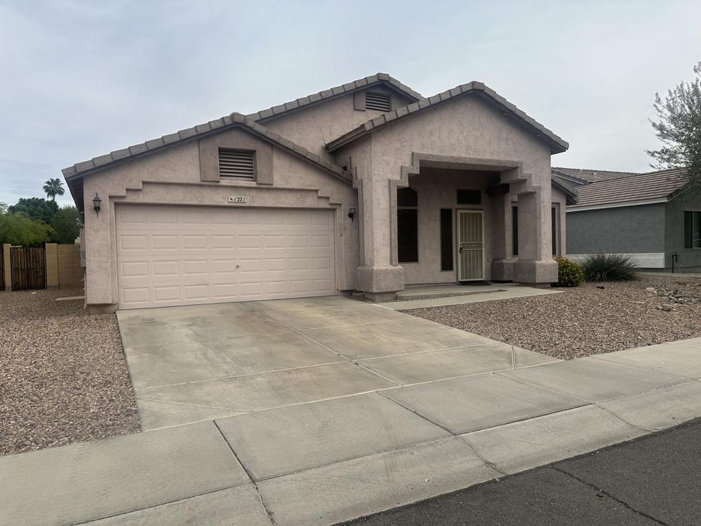 1271 N Fresno Street, Chandler, AZ 85225