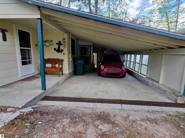3682 E Cedar Lake Drive, Greenbush, MI 48738