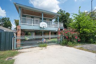 2418 Mayview Drive, Houston, TX 77091