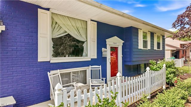 7842 Venice Heights Drive NE, Warren, OH 44484