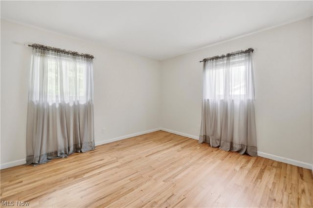 7842 Venice Heights Drive NE, Warren, OH 44484