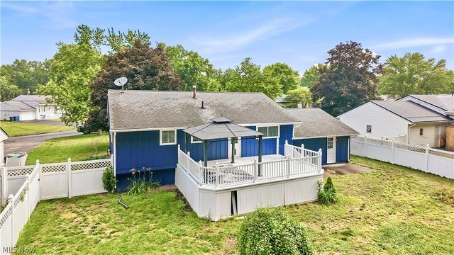 7842 Venice Heights Drive NE, Warren, OH 44484