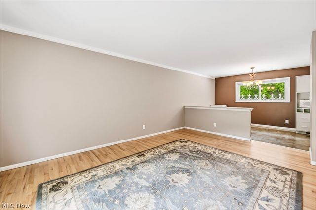 7842 Venice Heights Drive NE, Warren, OH 44484