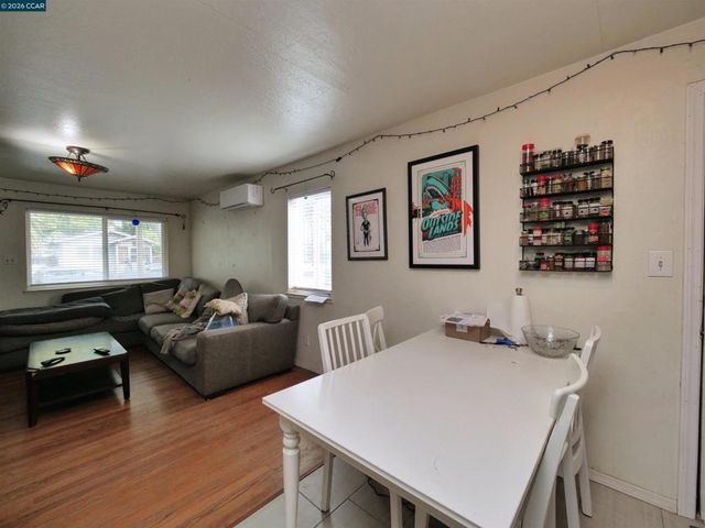 995 Virginia Street, Berkeley, CA 94710