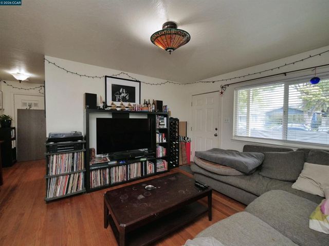 995 Virginia Street, Berkeley, CA 94710