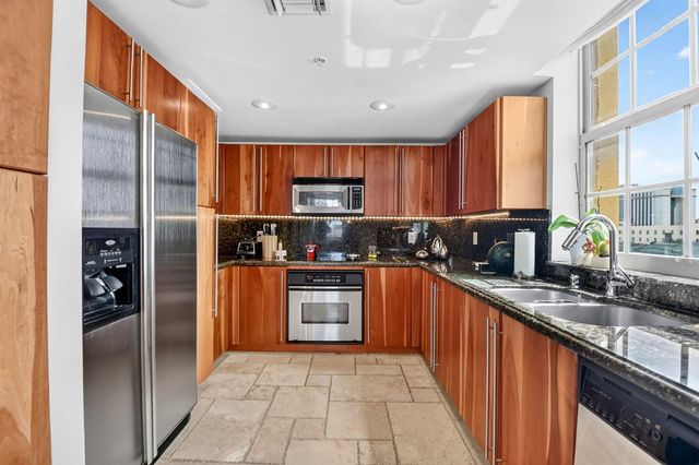 610 Clematis Street 424, West Palm Beach, FL 33401
