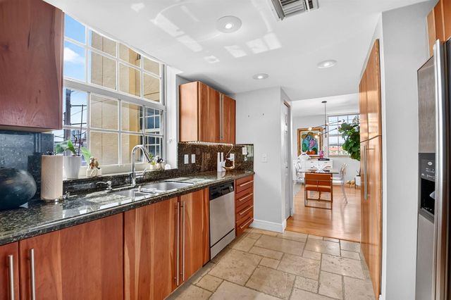 610 Clematis Street 424, West Palm Beach, FL 33401