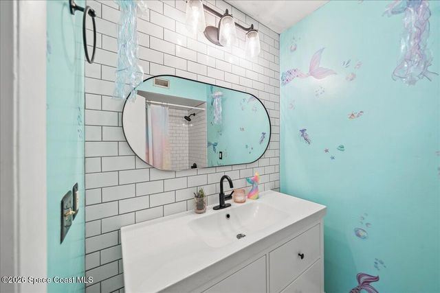 1991 Port Malabar Boulevard NE, Palm Bay, FL 32905