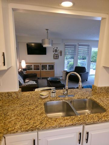 96 Executive Court, Unit A, Westerville, OH 43081
