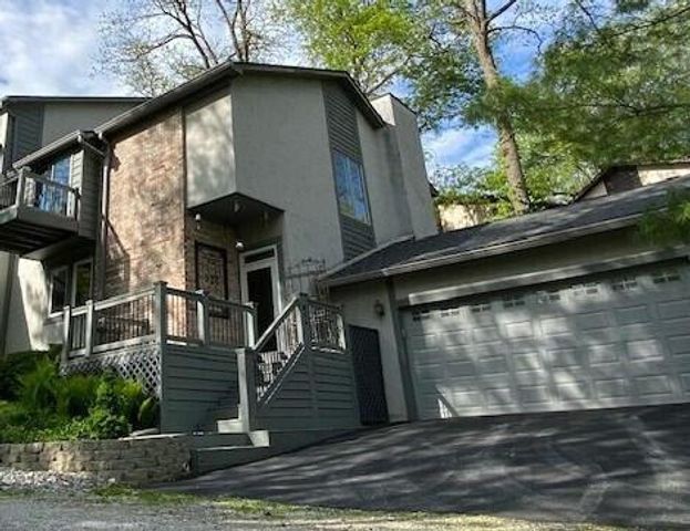 96 Executive Court, Unit A, Westerville, OH 43081