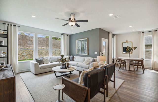 1033 Clayton Street, Aubrey, TX 76227