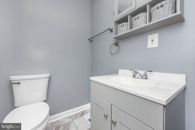 2709 CHESTERFIELD AVE, Baltimore, MD 21213