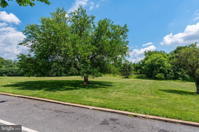 2709 CHESTERFIELD AVE, Baltimore, MD 21213