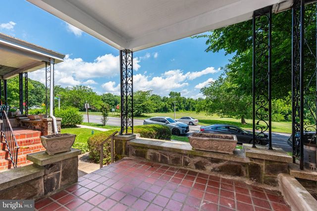 2709 CHESTERFIELD AVE, Baltimore, MD 21213