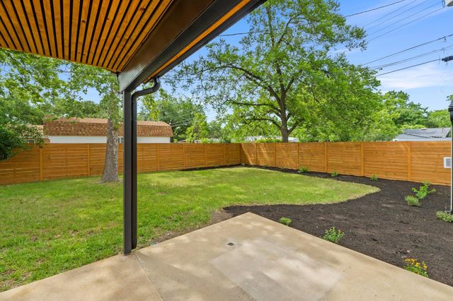 1305 Ridgehaven DR, Austin, TX 78723