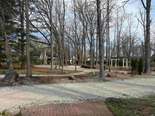 3011 S Whitney Road, Selma, IN 47383