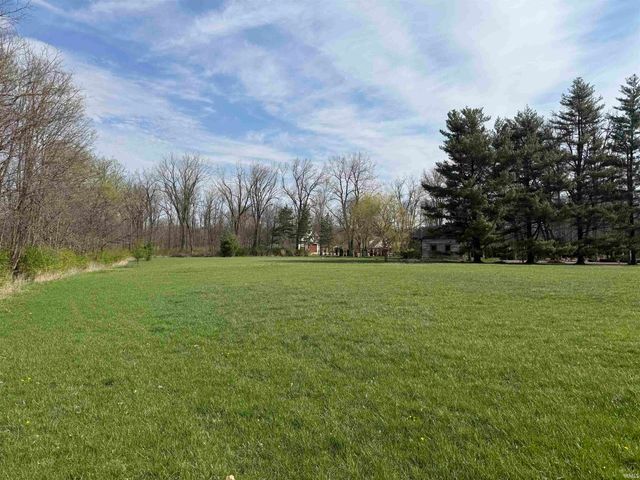 3011 S Whitney Road, Selma, IN 47383
