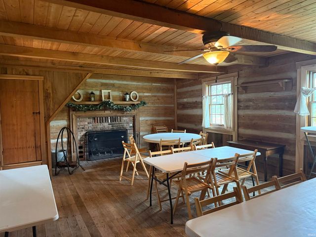 3011 S Whitney Road, Selma, IN 47383